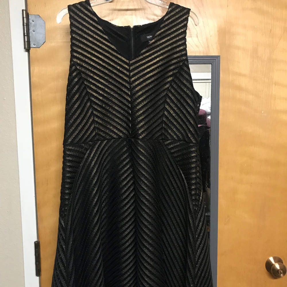 Women’s formal dress